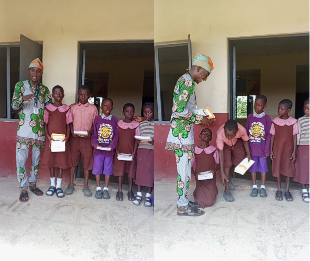 Distribution Of Books & Materials - Ebenezer Baptist Apake Ogbomoso